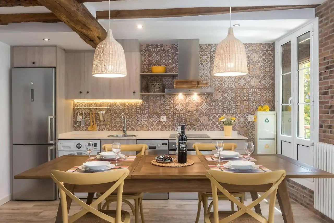 The Rentals Collection - Sarriegi San Sebastian Apartment